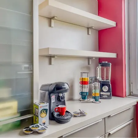 Homestay Orange 4 Courcouronnes